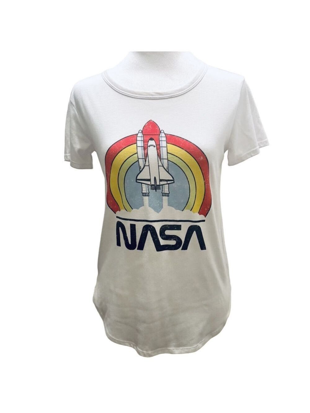 NEW NASA Space Shuttle Graphic Short Sleeve Tee (NWOT) - Picture 3 of 8